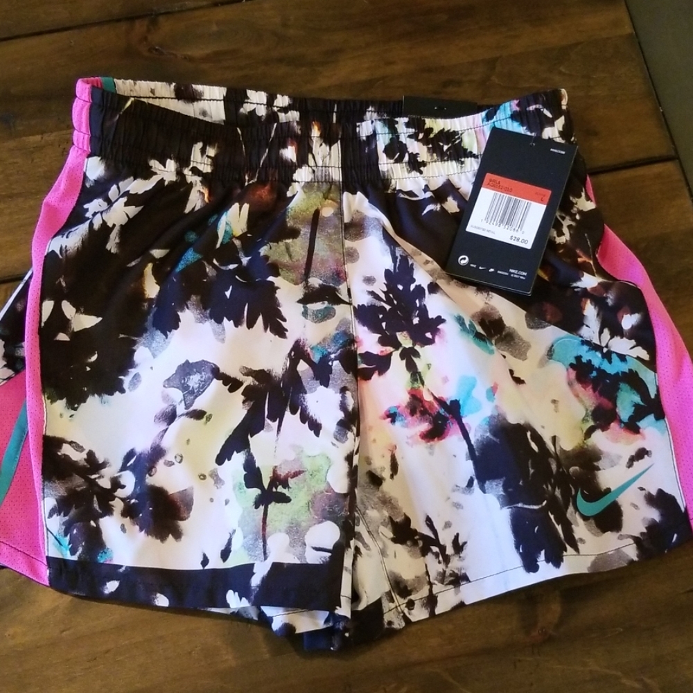 Girls NWT large Nike Dri-fit running shorts